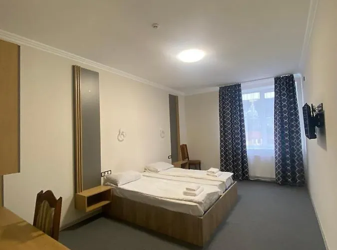 度假村 River Side