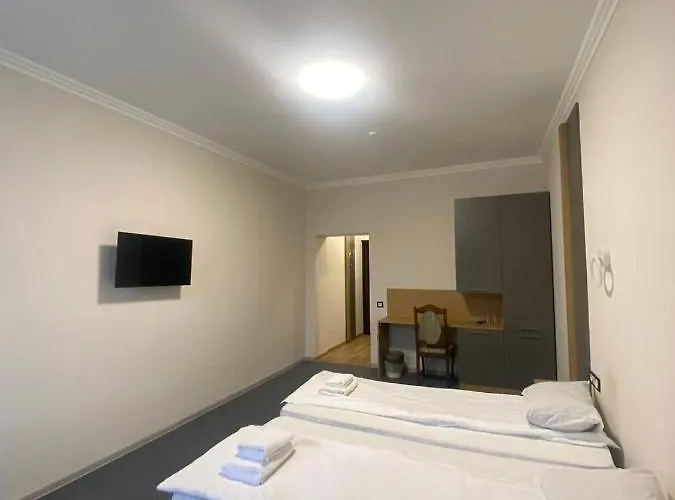 River Side * 波利亚纳