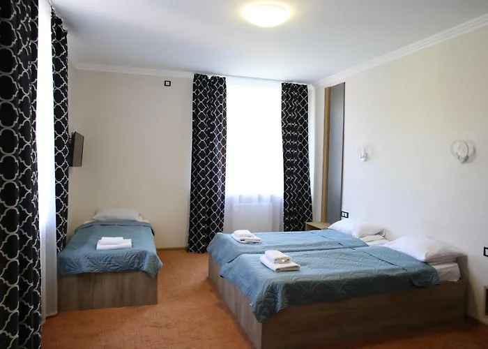 River Side 度假村 波利亚纳