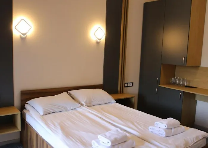 River Side * 波利亚纳