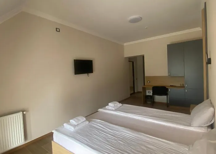 River Side 波利亚纳