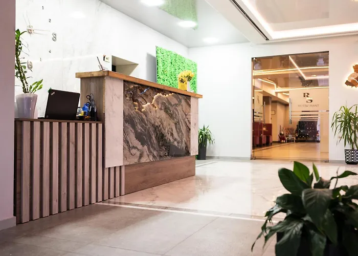 度假村 River Side